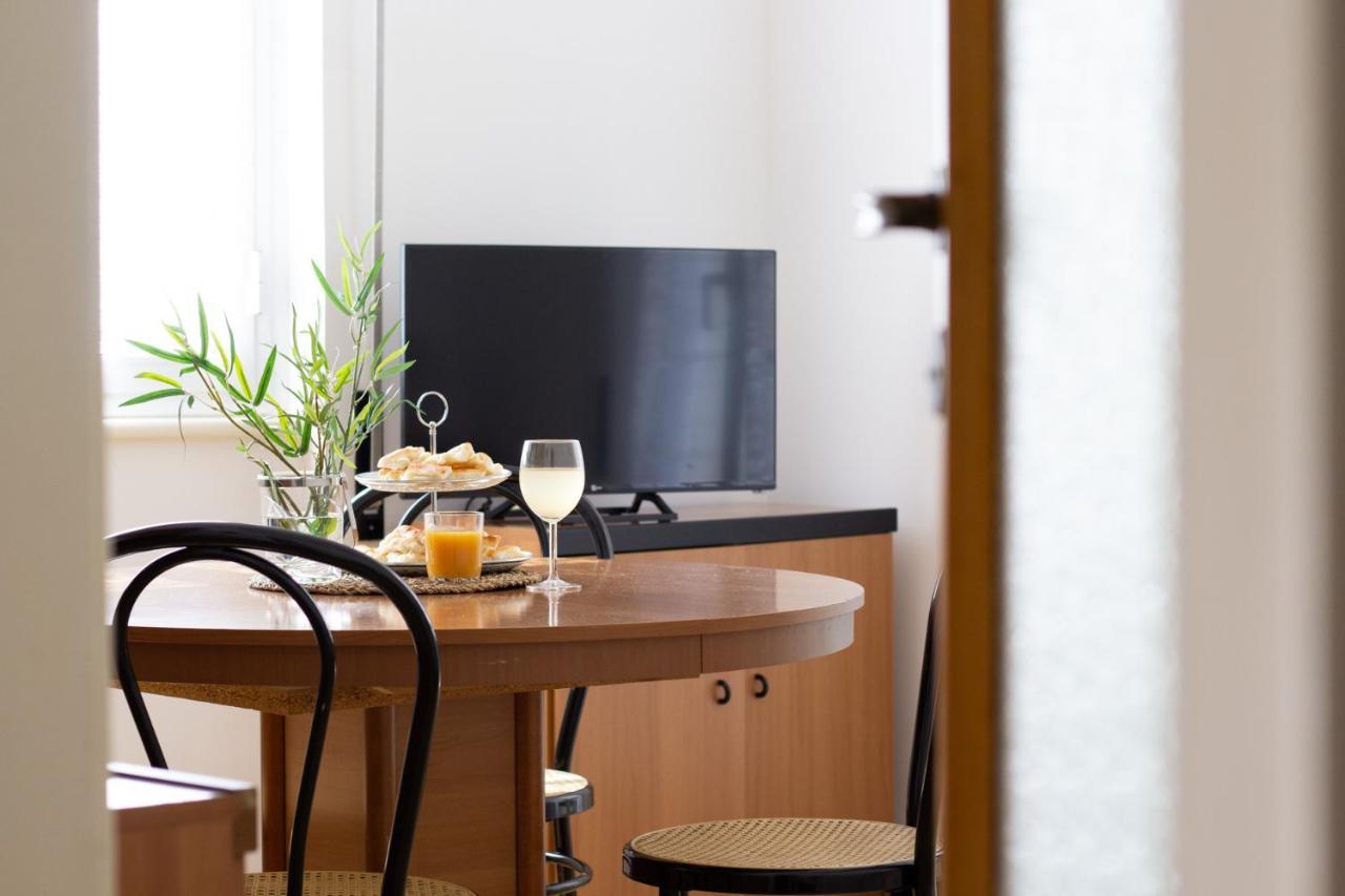 Sea Mint Apartment ราปาลโล ภายนอก รูปภาพ